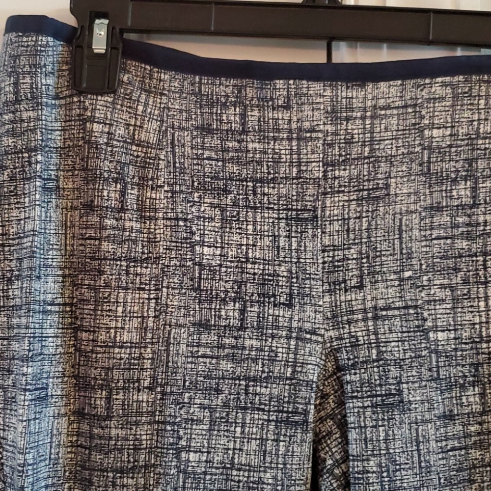Pants - Picture 2 of 4